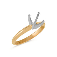 Classic Engagement Ring in 18k Yellow Gold