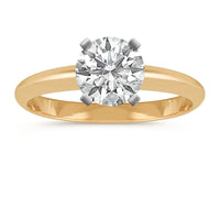 Classic Engagement Ring in 18k Yellow Gold